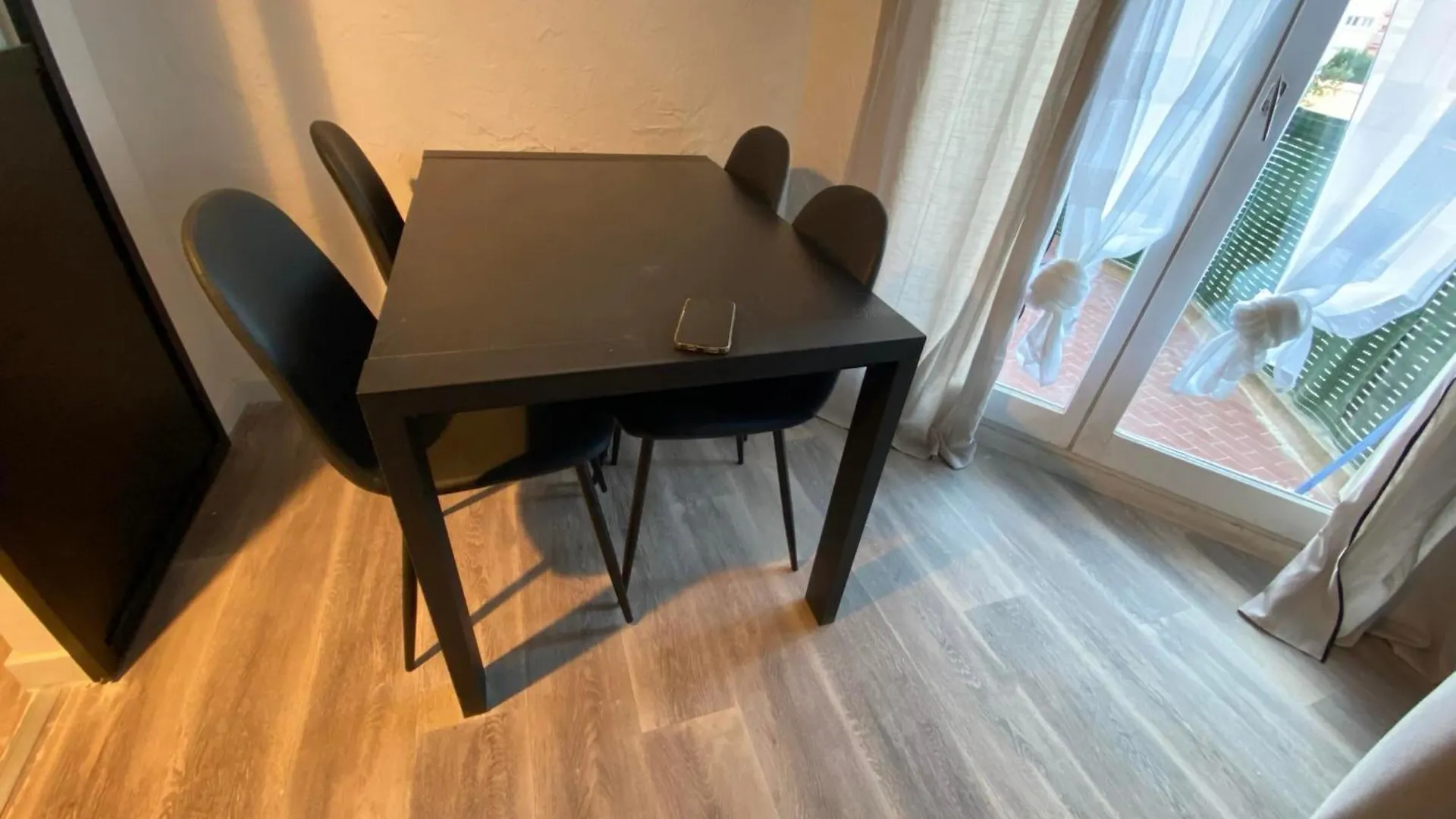 Apartment Studio En Bord De Mer 200M Frejus